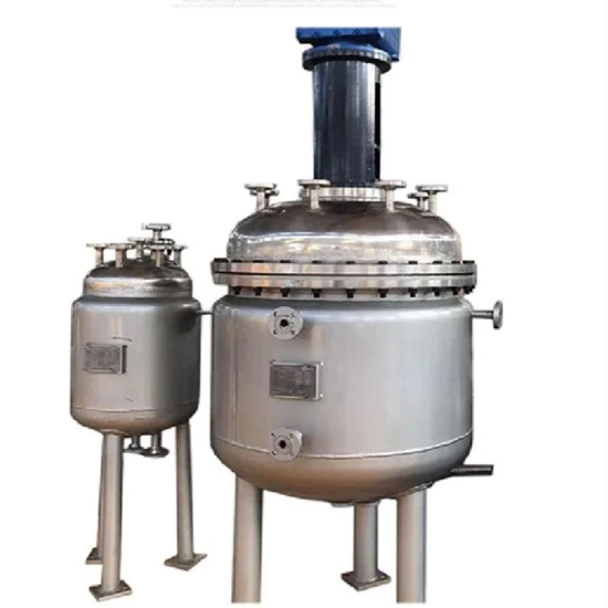 Destilação de projeto químico usando tanque de reação de coluna de alta pressão